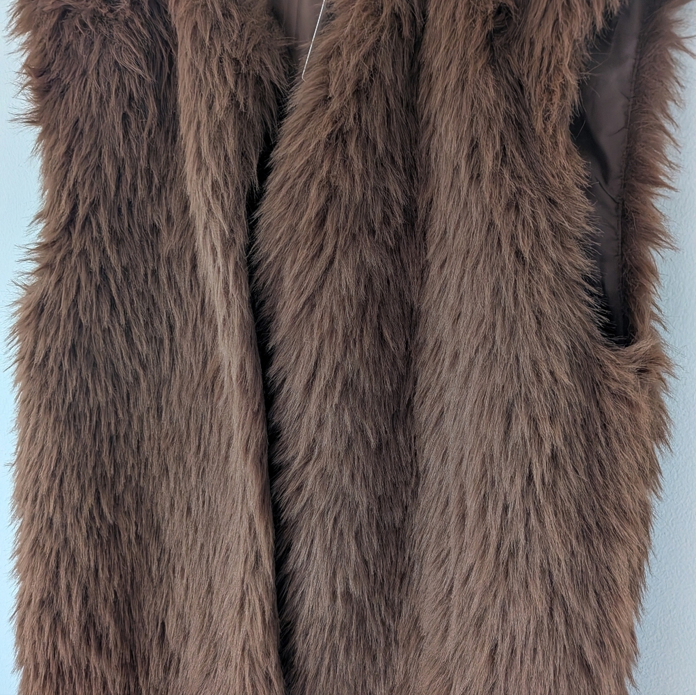 Anthropologie Faux Fur Brown Vest - Picture 9 of 10